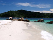 Monkey Bay on Rok-Loy Island : JC Tour Lipe Island