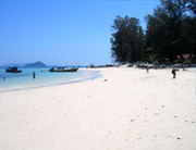 Bulone Paradise Island : JC Tour Lipe Island